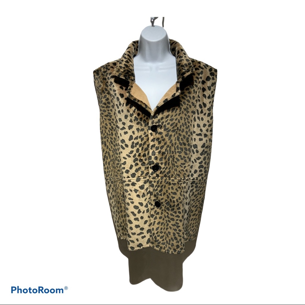 Draper’s & Damon’s Reversible Vests NWT